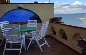 Saracena House